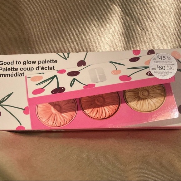 Clinique 🌟Limited Edition🌟Cheek Pop❣️On-The-Glow💫Trio Palette - Picture 3 of 4